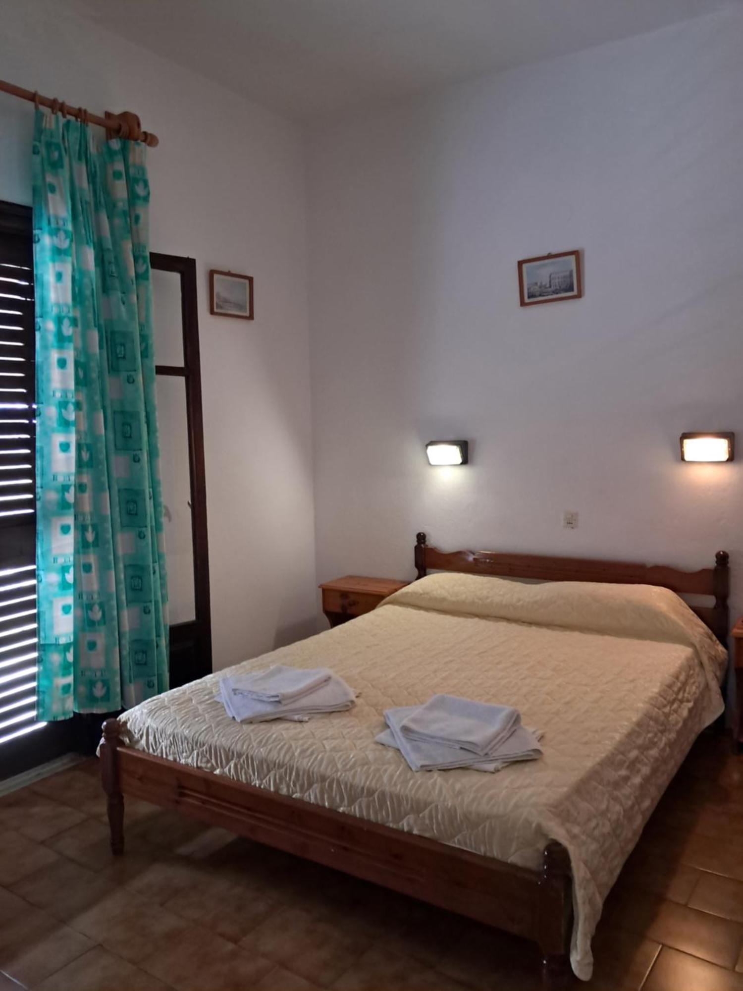 Camelia Studios Skiathos Town Exterior photo