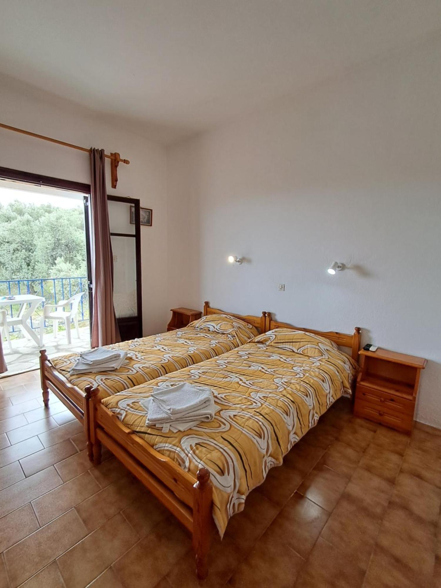 Camelia Studios Skiathos Town Exterior photo
